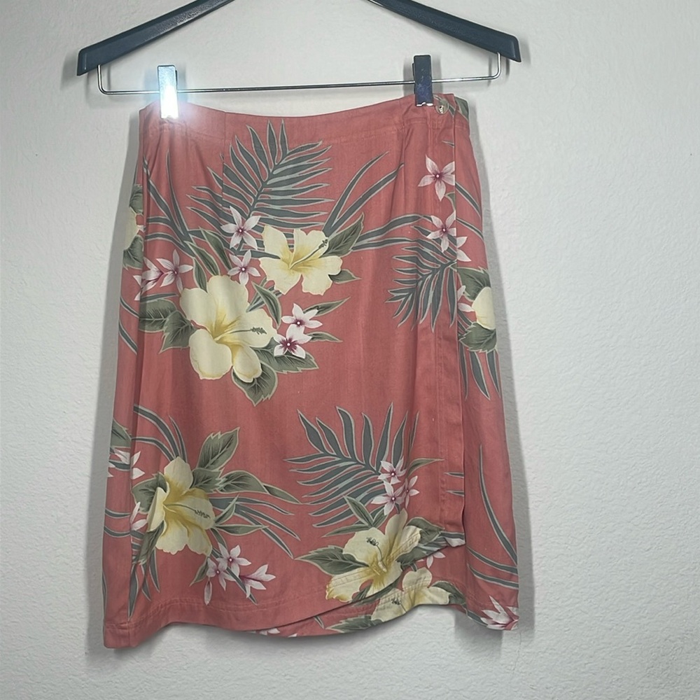 Vintage Tommy Bahama silk skirt
